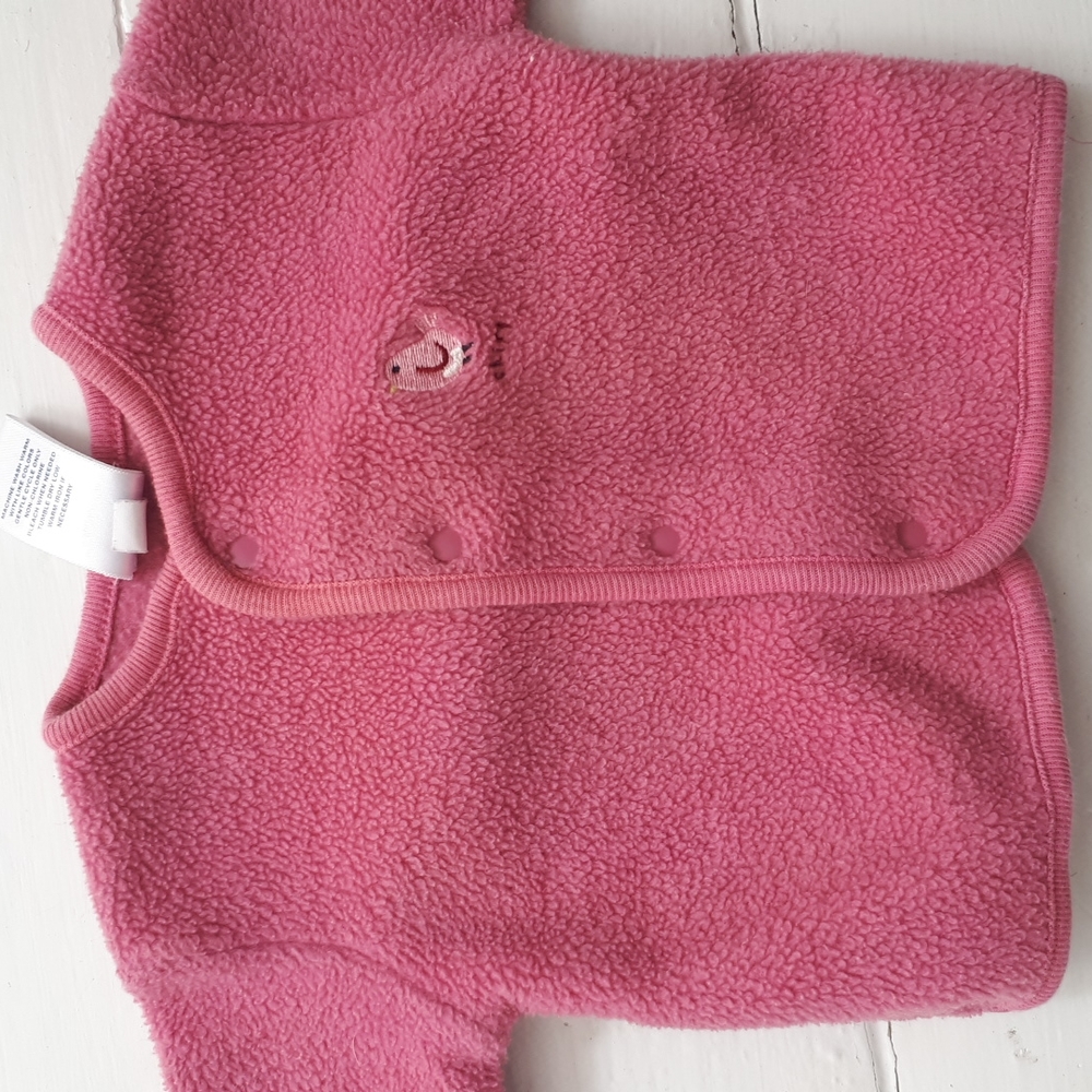 Newborn polarfeece pullover.